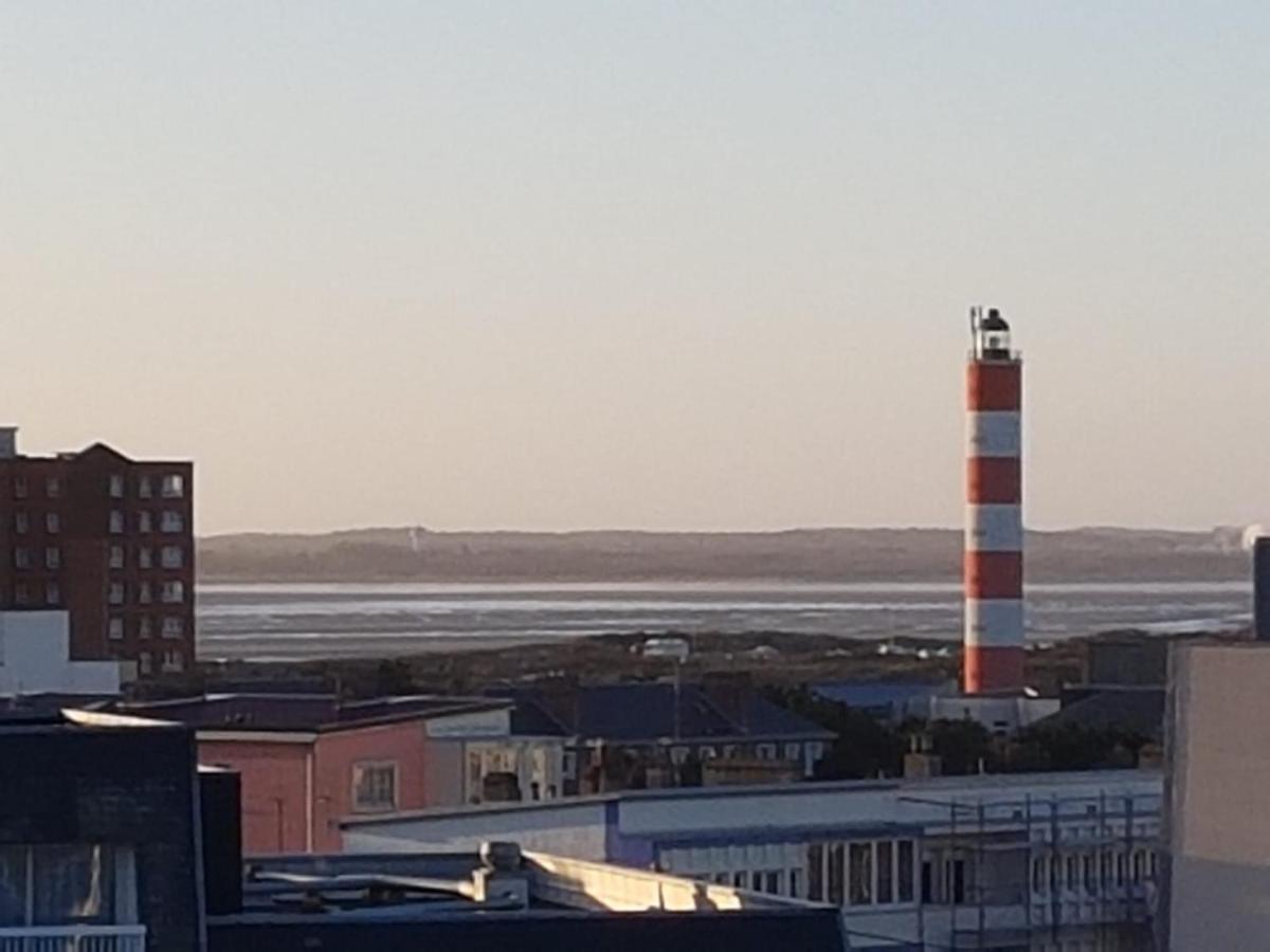 Berck: Front De Mer Avec Vue Sur La Plage Zewnętrze zdjęcie